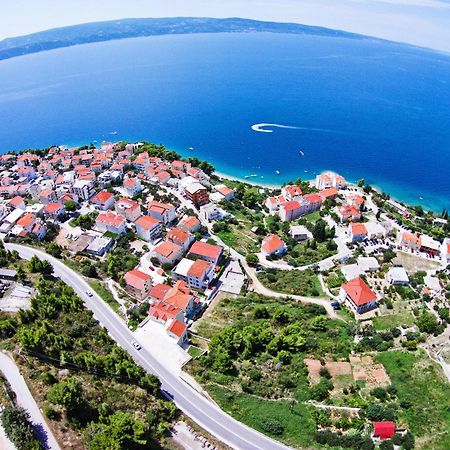 Apartmani Miljak オミシュ エクステリア 写真