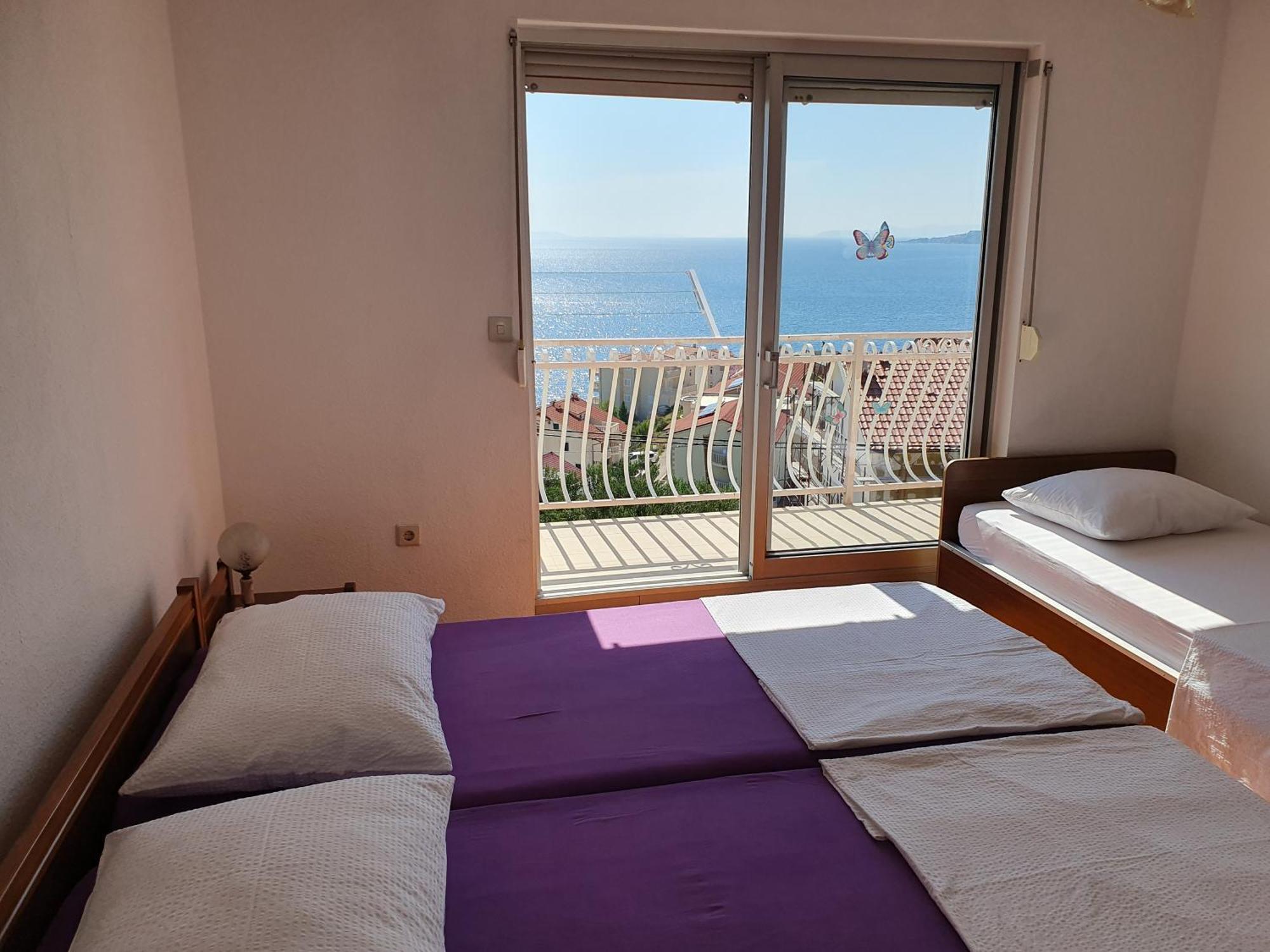 Apartmani Miljak オミシュ エクステリア 写真
