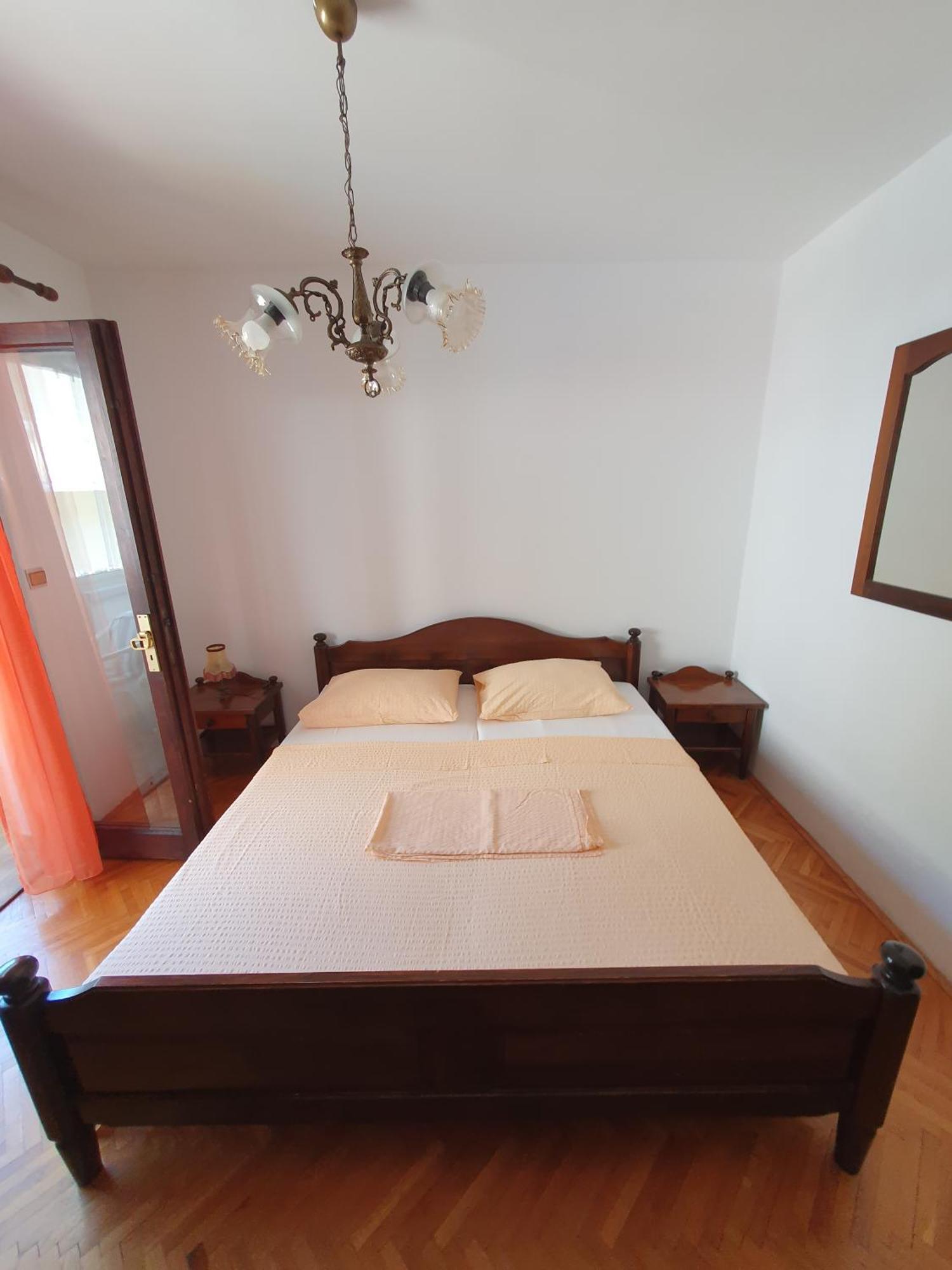 Apartmani Miljak オミシュ エクステリア 写真