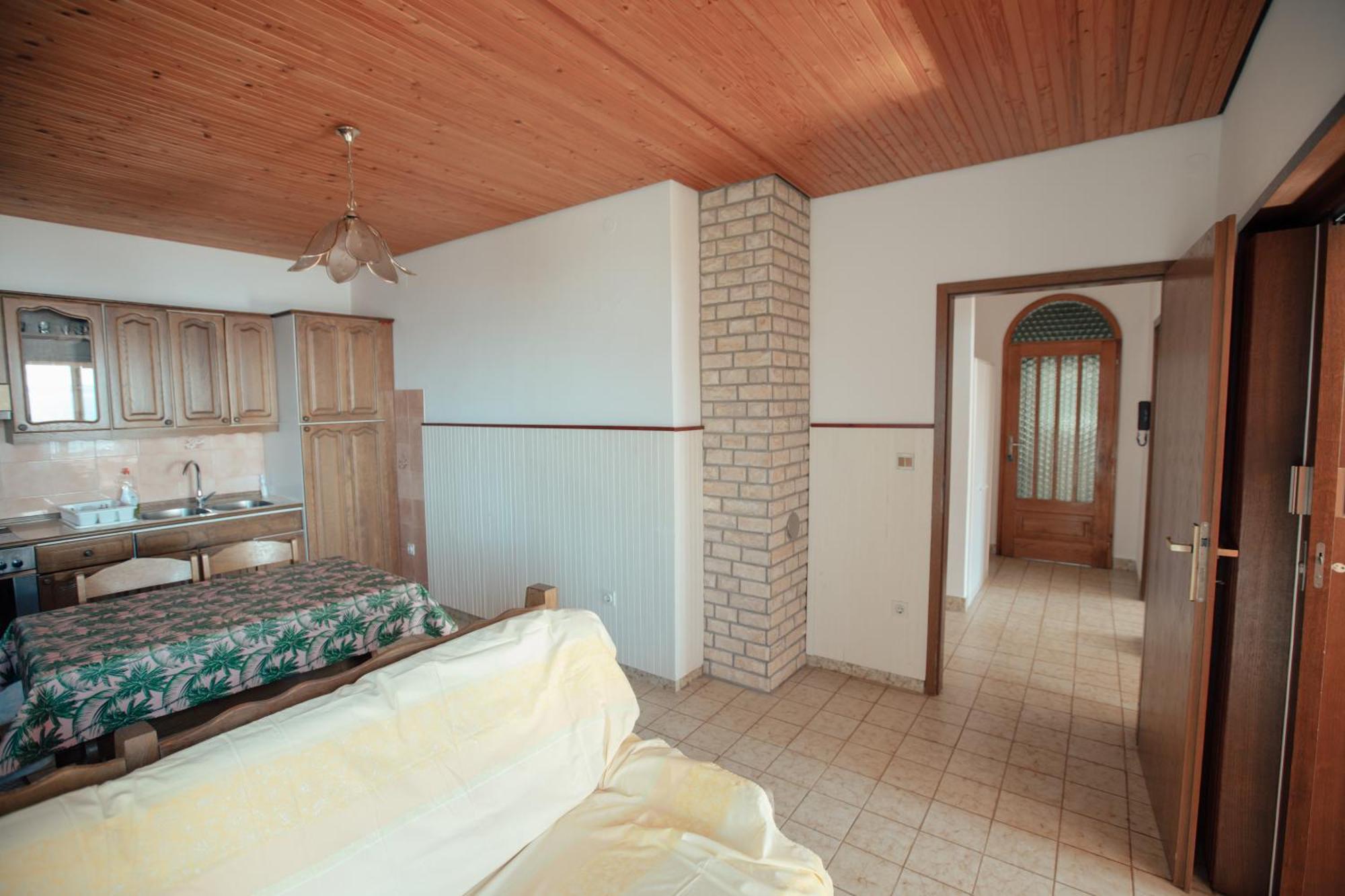 Apartmani Miljak オミシュ エクステリア 写真