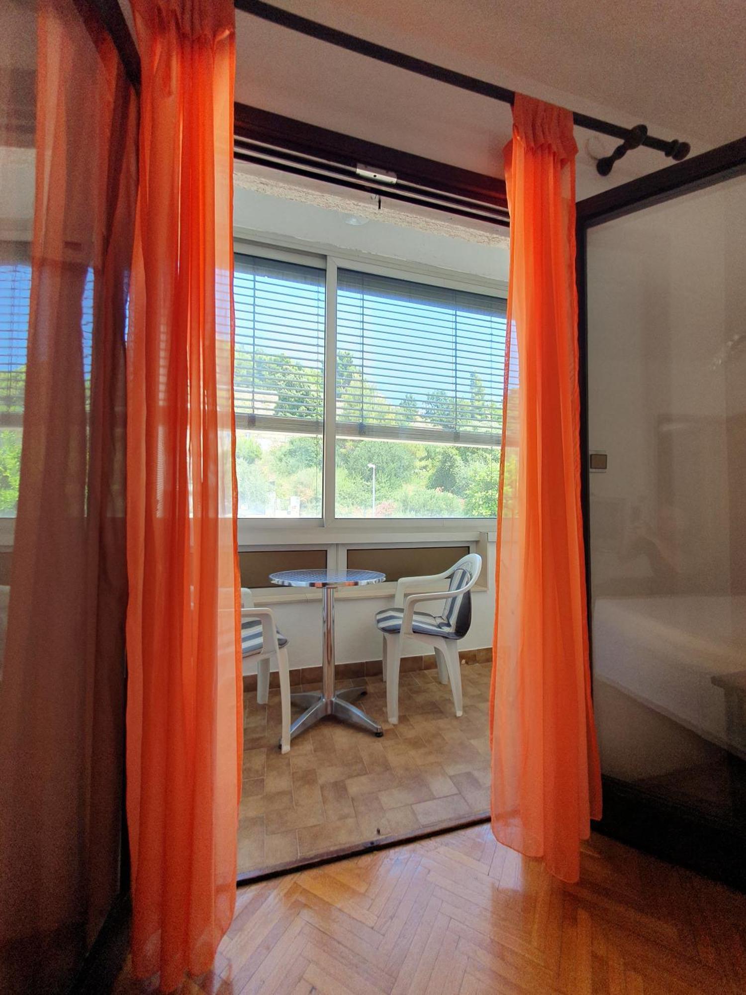 Apartmani Miljak オミシュ エクステリア 写真